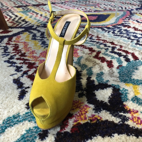 Mustard Peep Toe T-Strap Heels - Picture 2 of 8